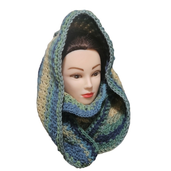 Hand Crafted Crochet Multicolored 10-way scarf winter hoodie handmade blue shawl - Picture 9 of 17
